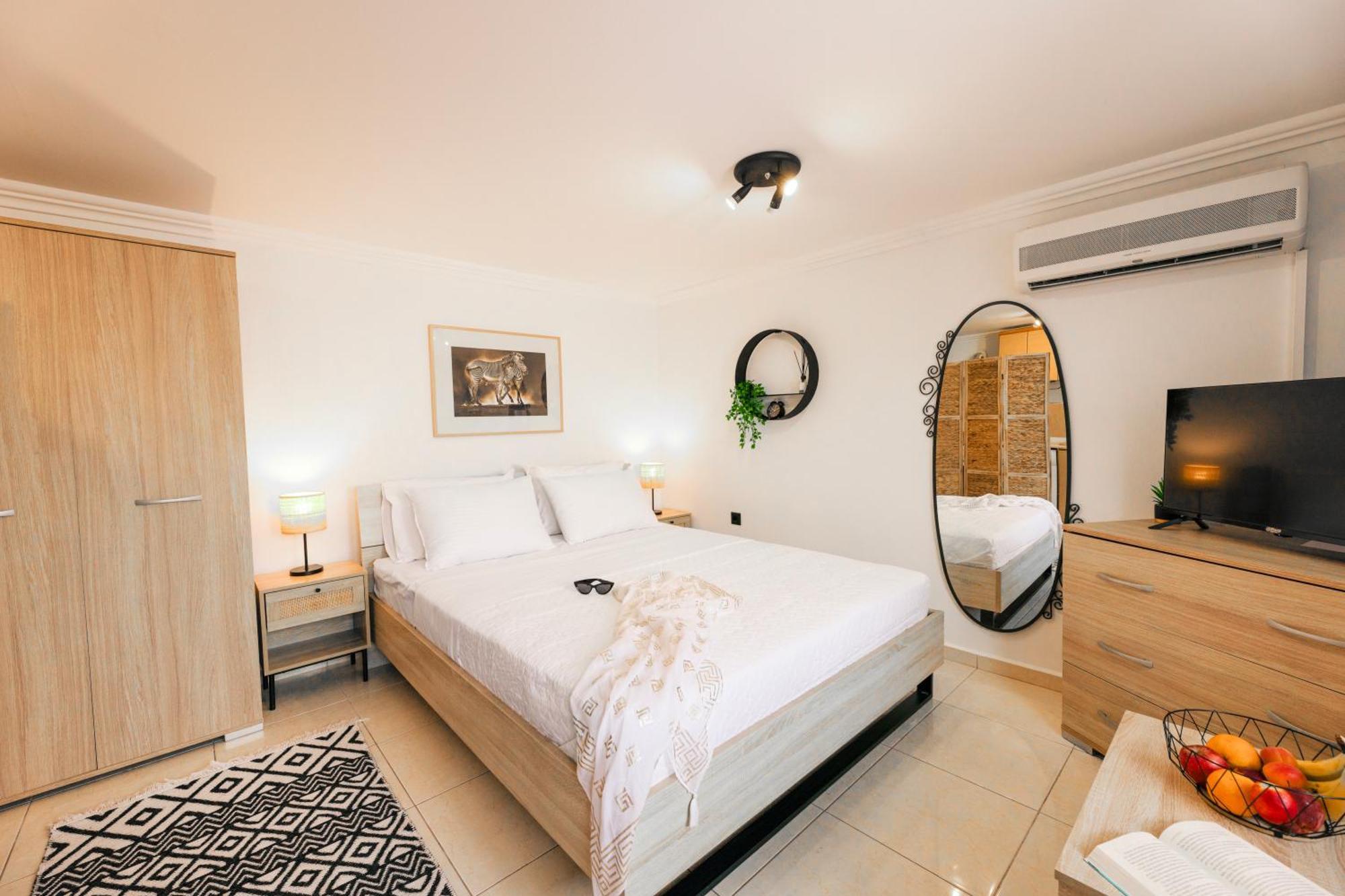 Pantheon Apartment Neos Marmaras Exterior photo
